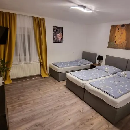 Casa Rustica I Free Parking I Self Check-in Apartment Graz